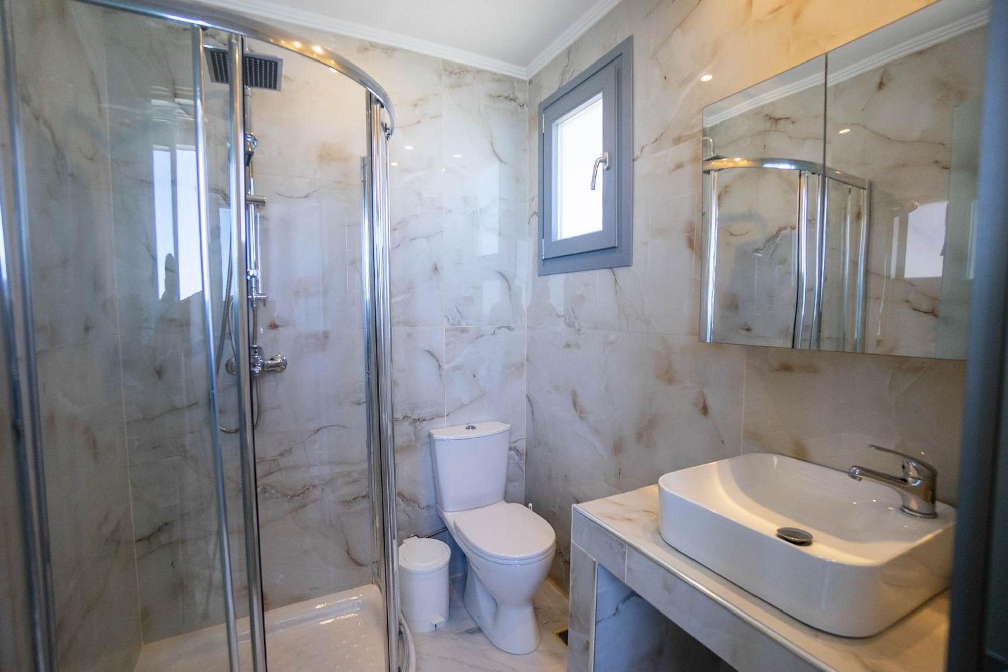 Golden Dolphin Studios & Apartments Alykes  Rum bild